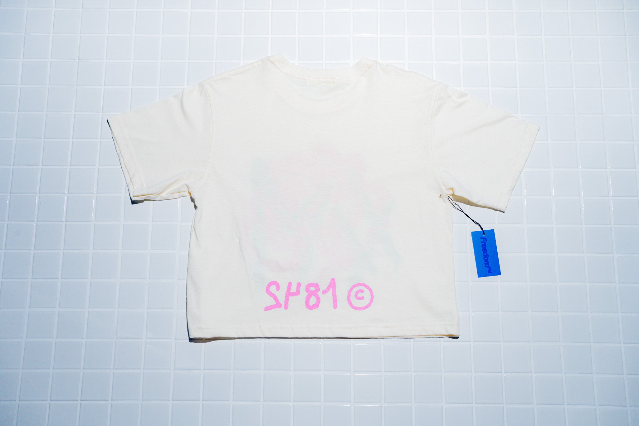 ROSE CROP TOP - LIGHT TEE - CREAM