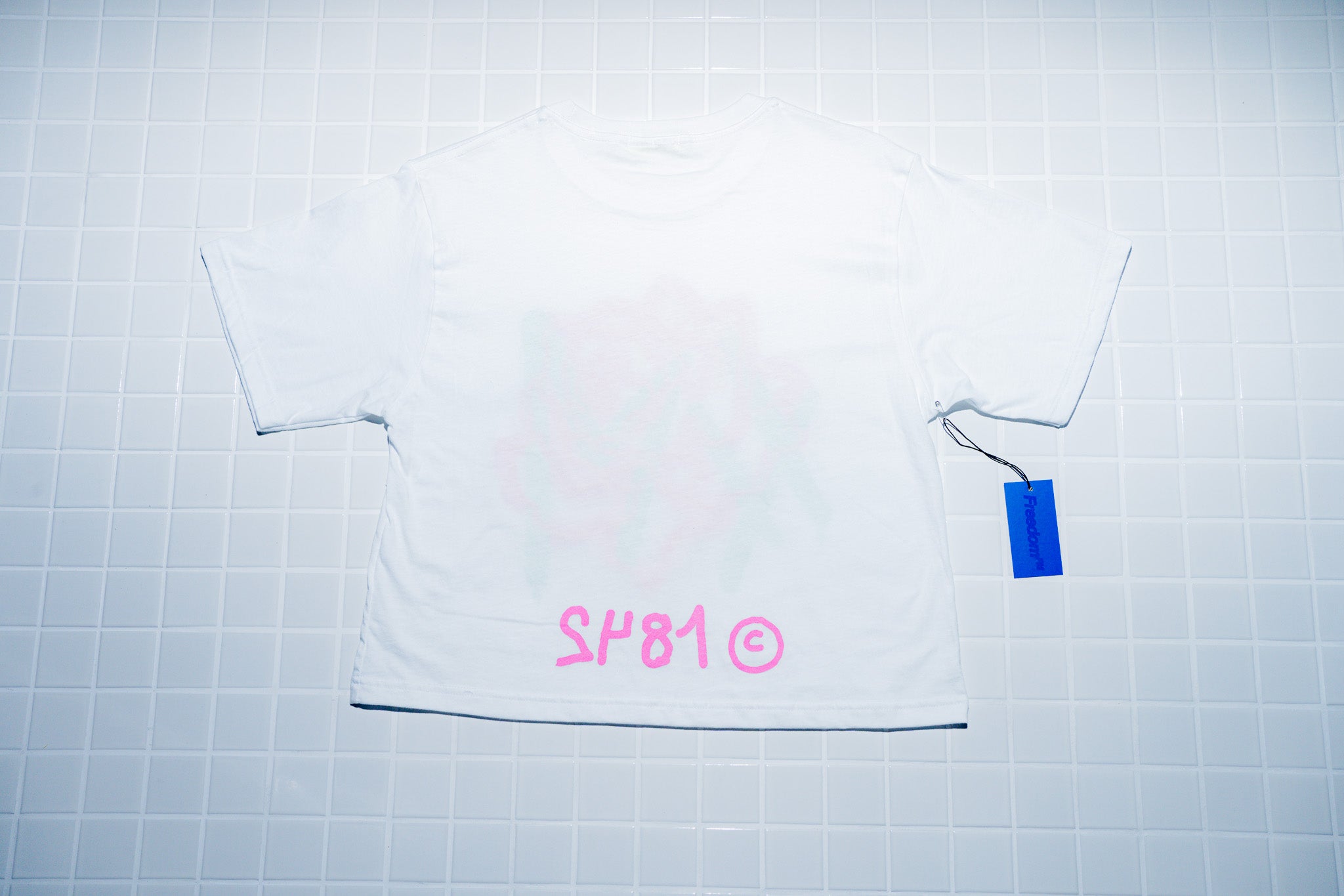 ROSE CROP TOP - LIGHT TEE - WHITE
