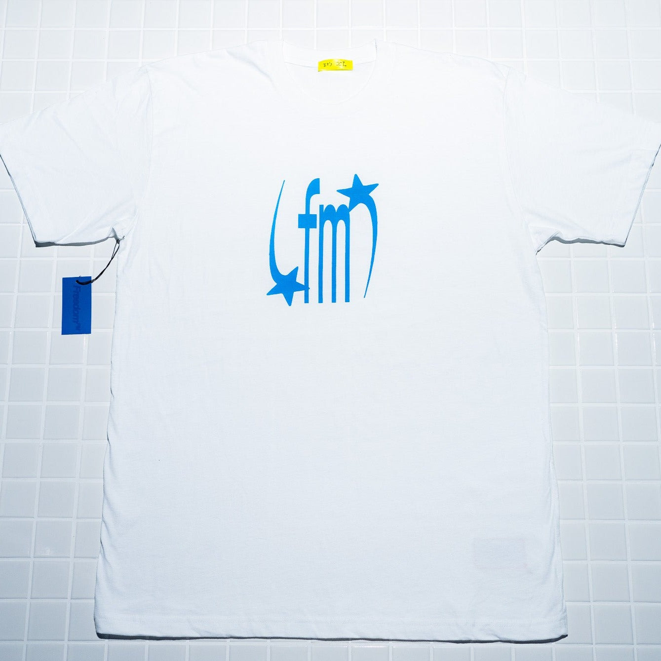 STAR LOGO LIGHT TEE - WHITE
