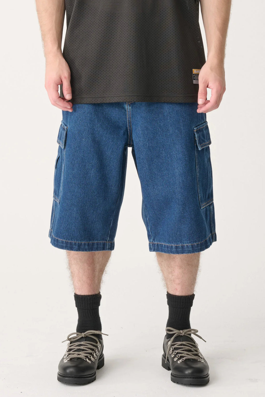 X-LARGE Baggy Cargo Denim 91 Short