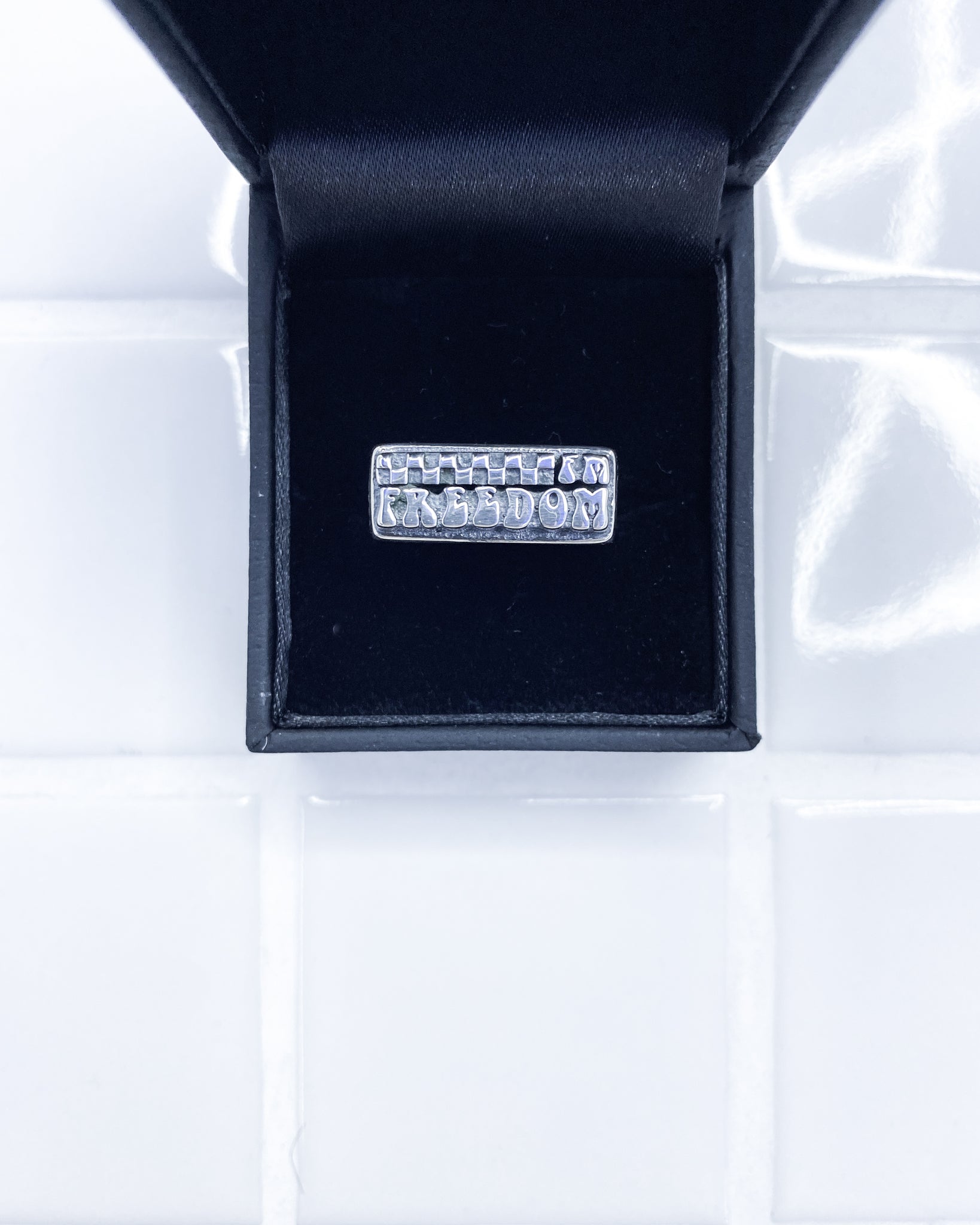 FREEDOM FM x DIRTY PARADISE SIGNATURE HANDMADE RING SILVER 925